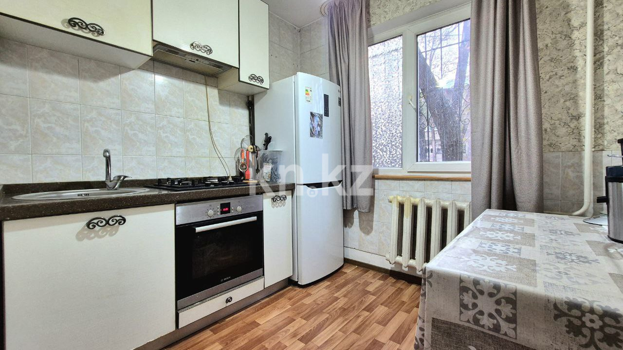 Продажа 3-комнатной квартиры, 57.5 м², 2 мкр., дом  36 в Алматы - фото 11