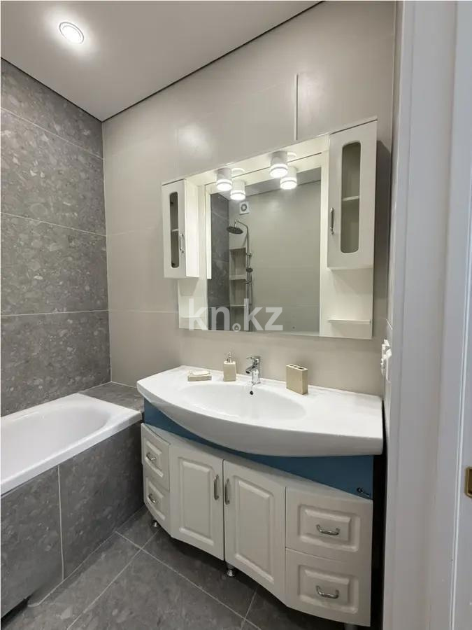 Продажа 3-комнатной квартиры, 102.4 м² в Алматы - фото 3