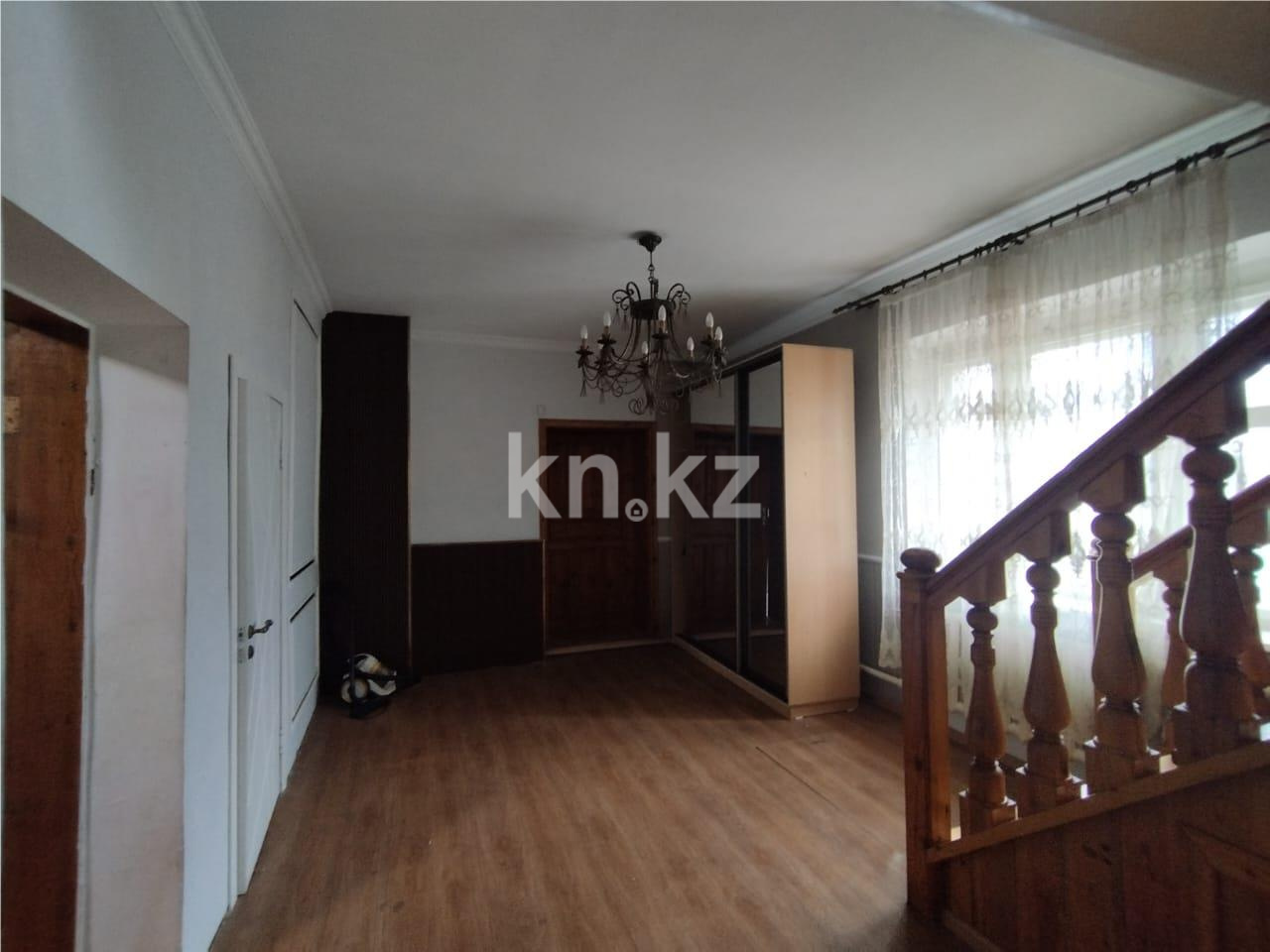 Продажа 7-комнатного дома, 250 м² в Караганде - фото 11
