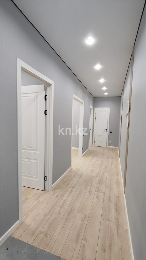 Продажа 2-комнатной квартиры, 62 м², 137 учетный квартал в Караганде - фото 9