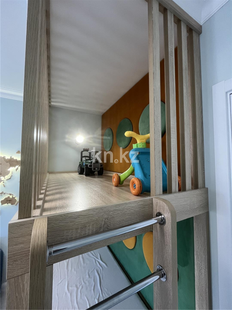 Продажа 3-комнатной квартиры, 110 м², ул. Ашимова, дом  21 в Караганде - фото 24