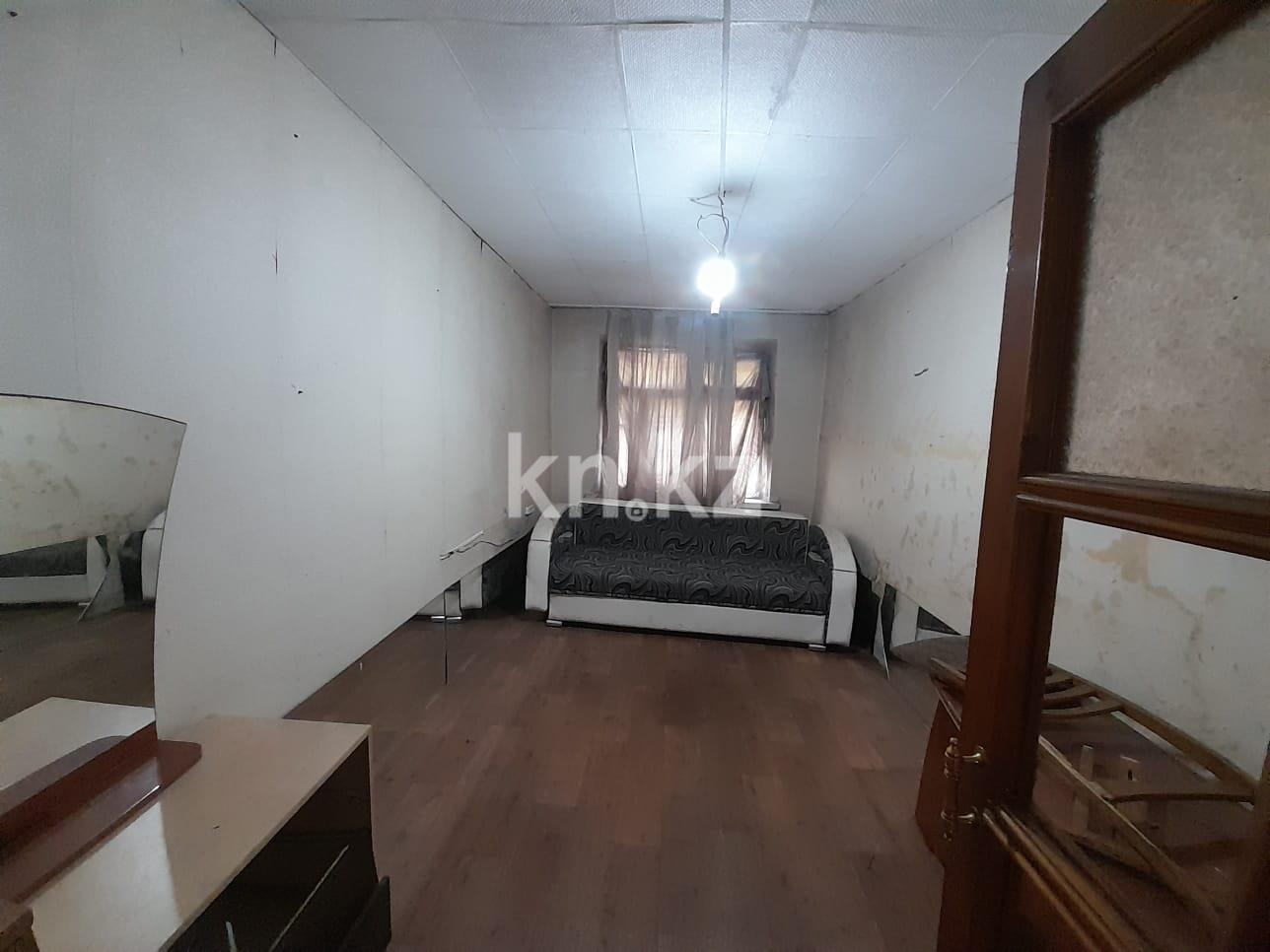 Продажа 4-комнатной квартиры, 96 м², ул. Степная, дом  1а в Караганде - фото 3