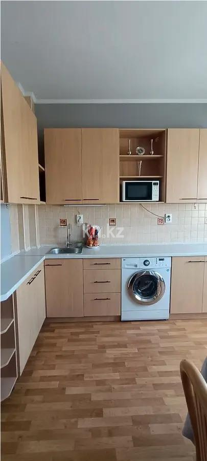 Продажа 3-комнатной квартиры, 75 м², ул. Жандосова, дом  33 в Алматы - фото 4