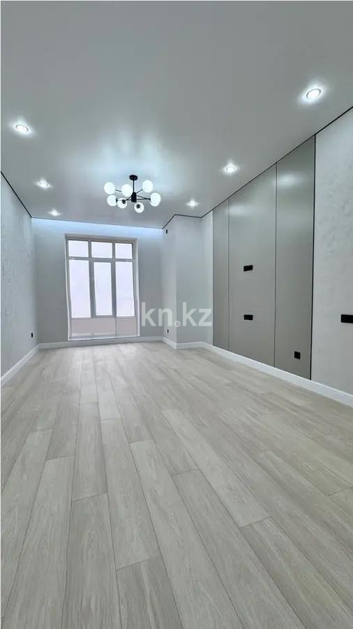 Продажа 2-комнатной квартиры, 42 м², ул. Байтурсынова, дом  22 стр в Астане