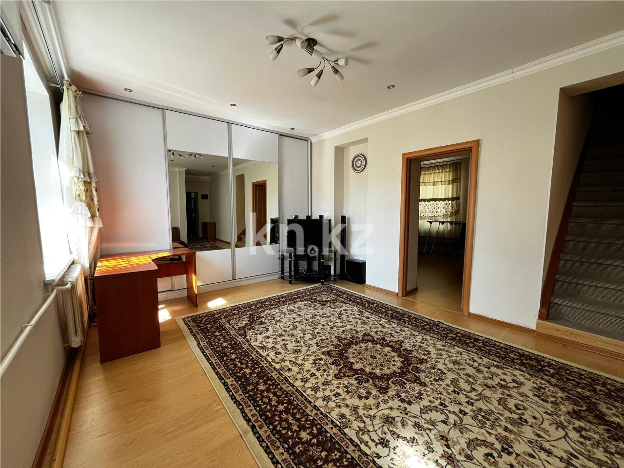 Продажа 3-комнатного дома, 87 м², ул. Шакирова в Караганде - фото 2