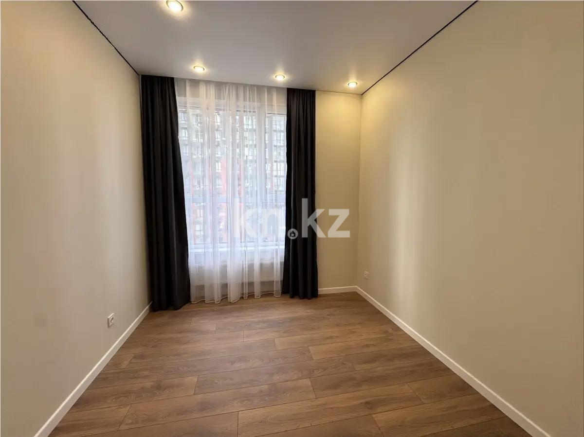 Продажа 3-комнатной квартиры, 93 м², пр. Абая, дом  160 в Алматы - фото 2