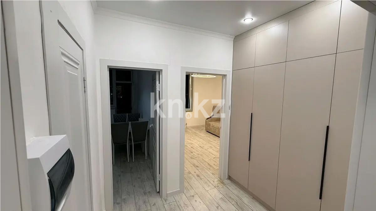 Продажа 1-комнатной квартиры, 39 м², ул. Е-810, дом  2/21 в Астане - фото 5