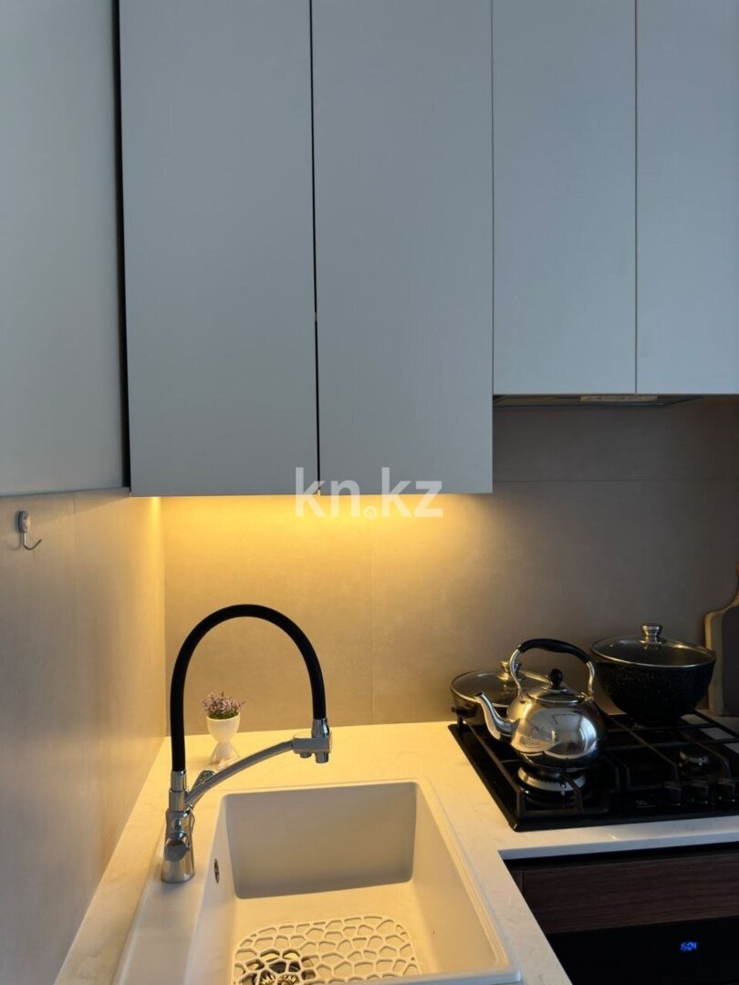 Продажа 2-комнатной квартиры, 54.2 м² в Алматы - фото 10