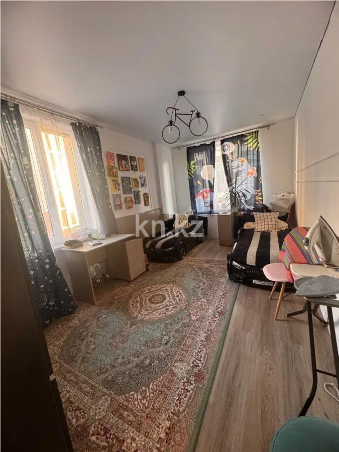 Продажа 3-комнатной квартиры, 90 м², ул. Бектурова, дом  11/1 в Астане - фото 3
