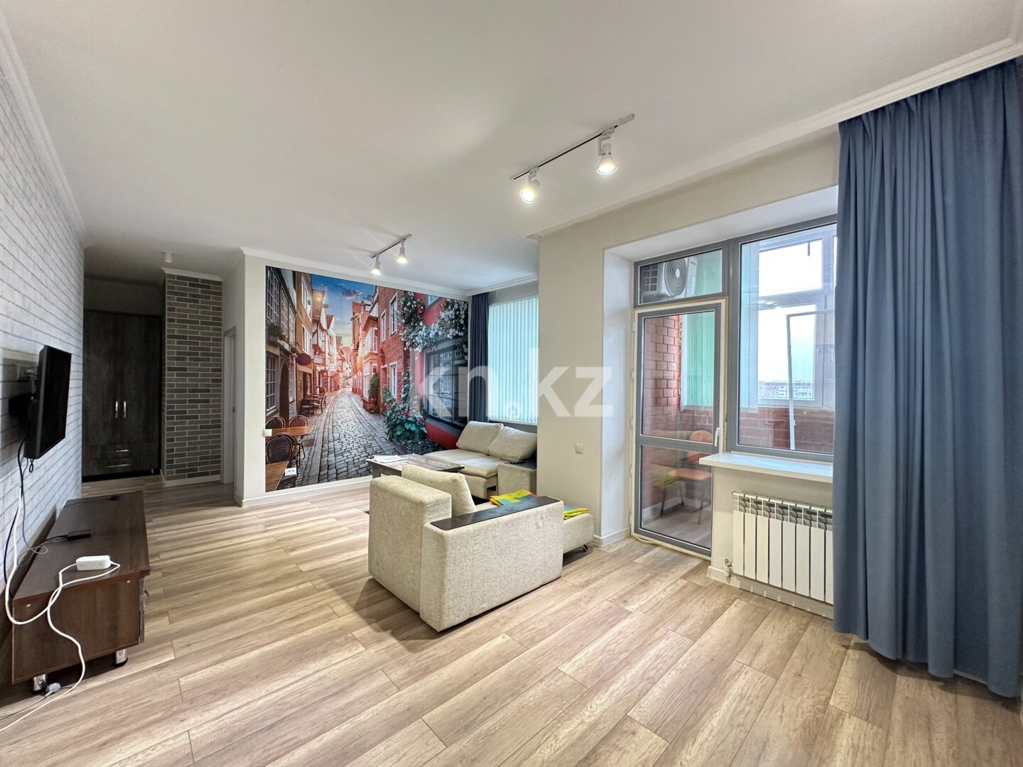 Продажа 2-комнатной квартиры, 56.8 м² в Караганде - фото 3