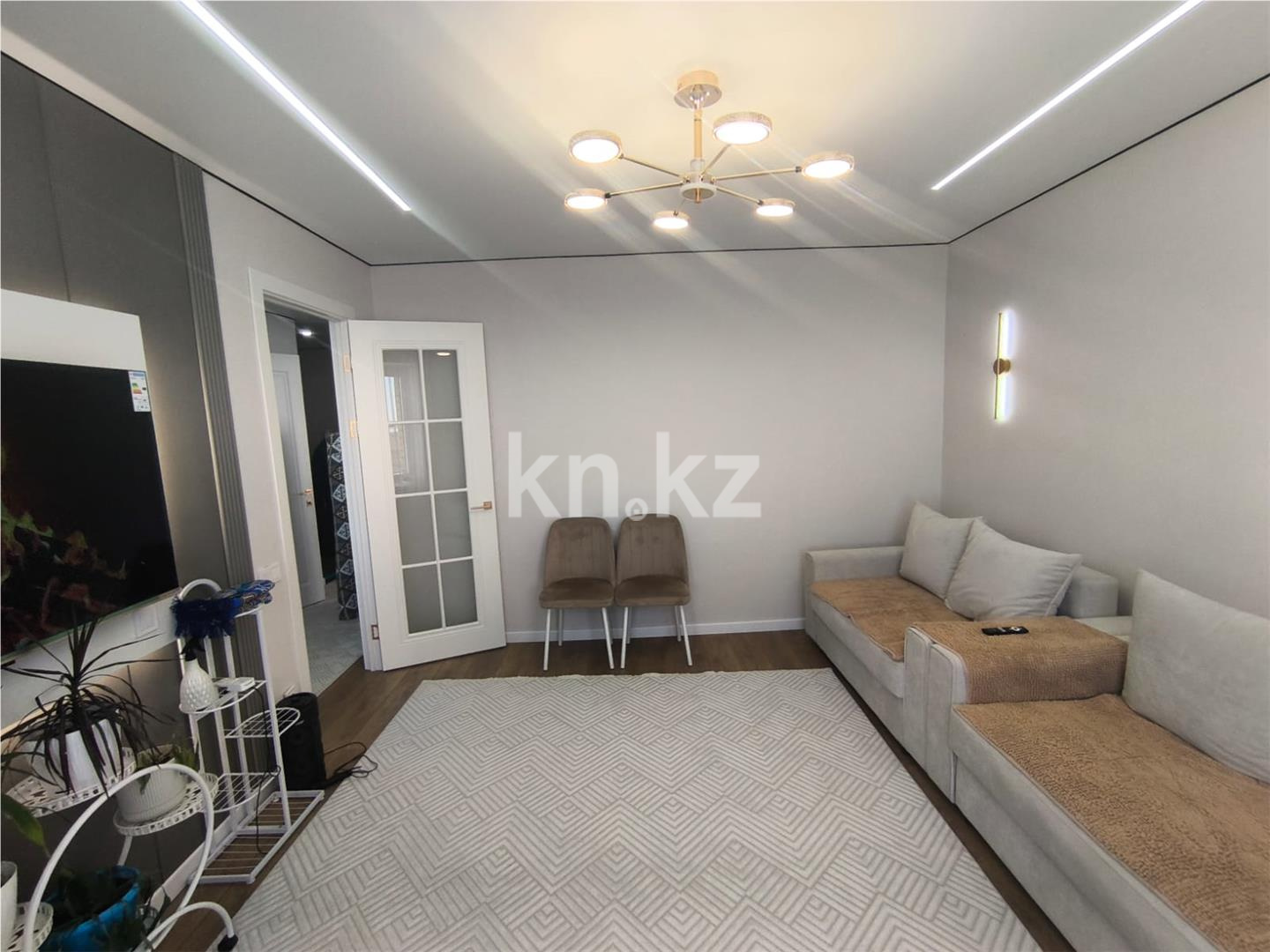 Продажа 2-комнатной квартиры, 57.3 м² в Астане - фото 2