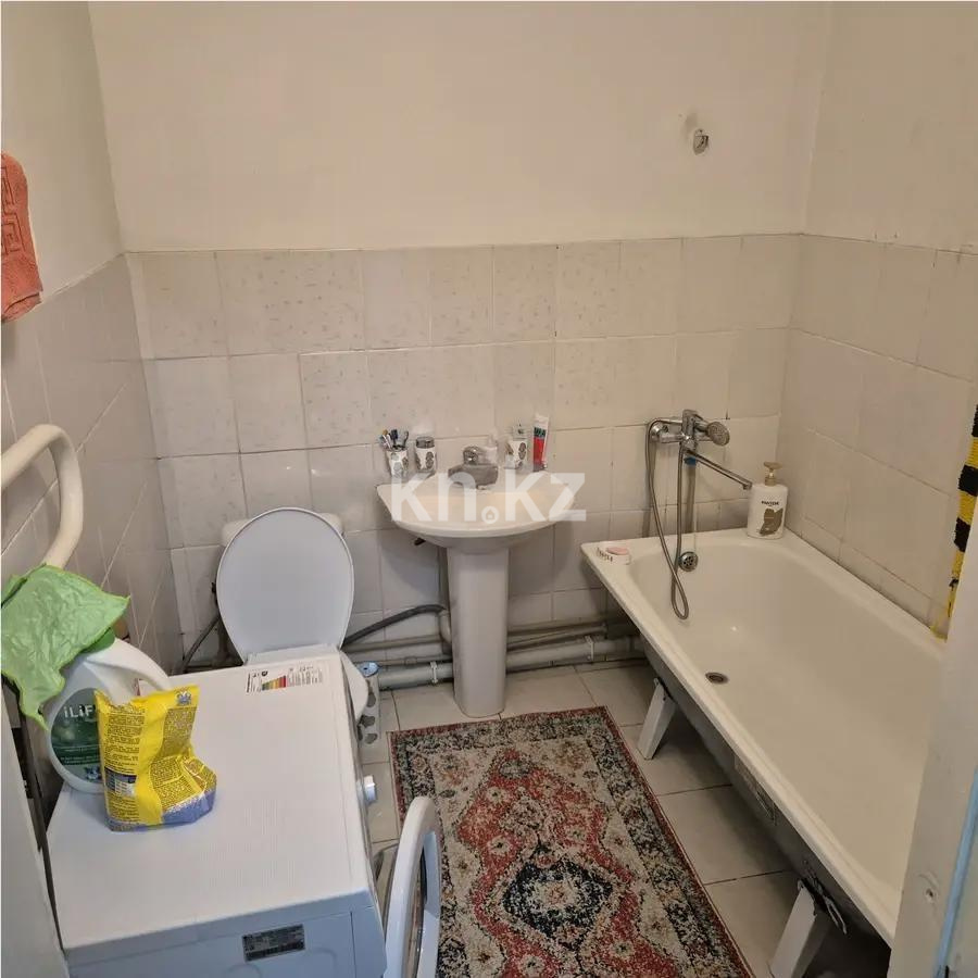 Продажа 1-комнатной квартиры, 50.5 м², мкр. Акбулак, дом  33 в Алматы - фото 3