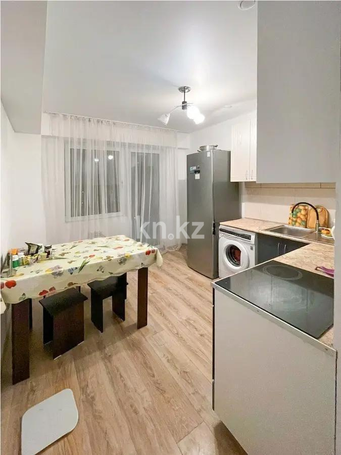 Продажа 1-комнатной квартиры, 41.2 м² в Алматы - фото 2