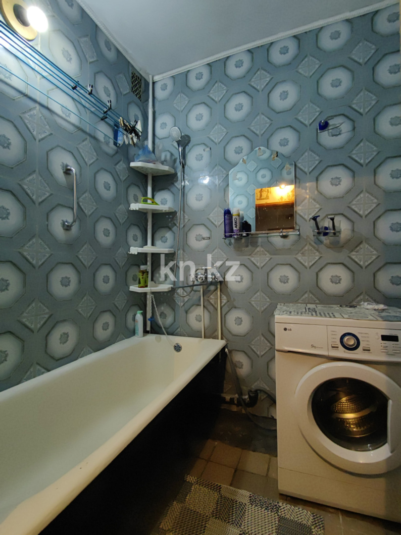 Продажа 3-комнатной квартиры, 64 м², мкр-н Степной-4, дом  7 в Караганде - фото 21