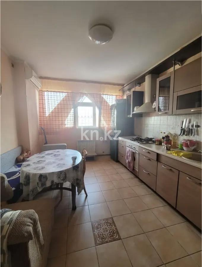 Продажа 4-комнатной квартиры, 99 м² в Алматы - фото 4