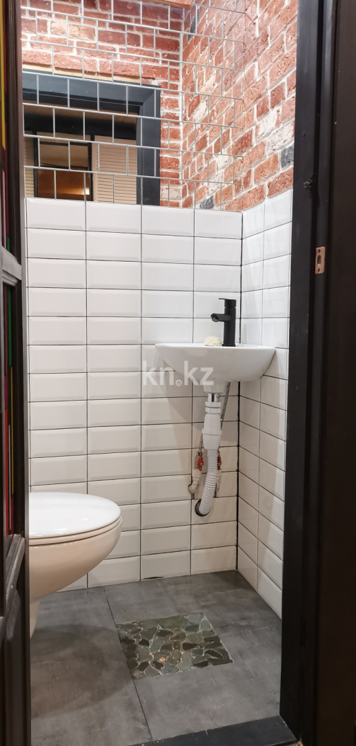 Продажа 1-комнатной квартиры, 50 м², ул. Жунисова, дом  4/2 в Алматы - фото 10