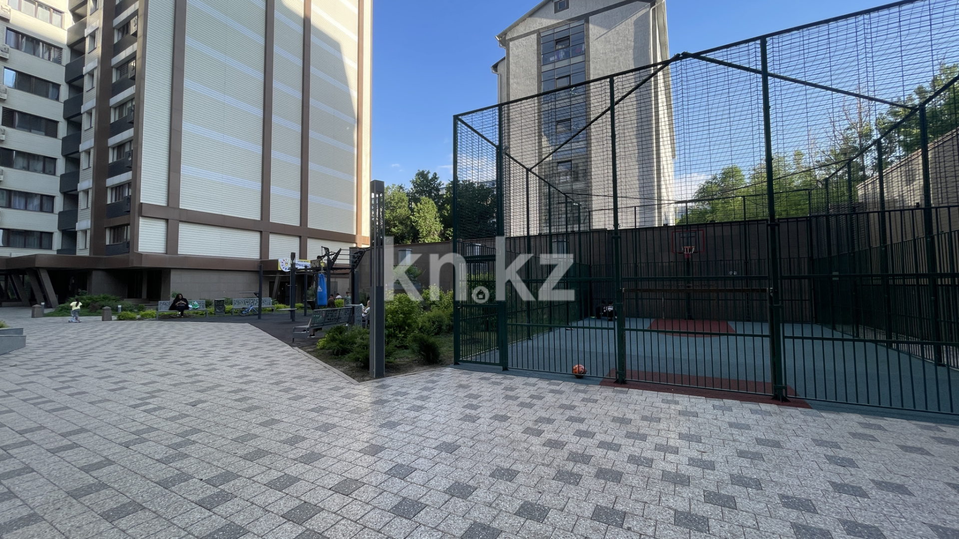 Аренда 1-комнатной квартиры посуточно, 47 м² в Алматы - фото 5