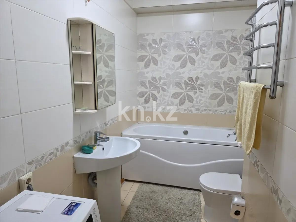 Продажа 3-комнатной квартиры, 119 м², ул. Кунаева, дом  14 в Астане - фото 4