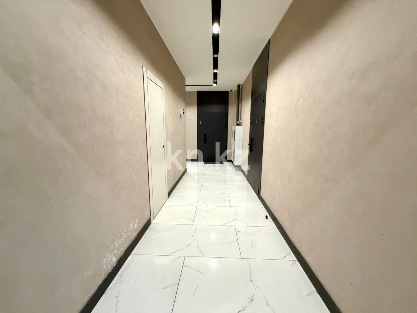 Продажа 3-комнатной квартиры, 107 м² в Алматы - фото 18