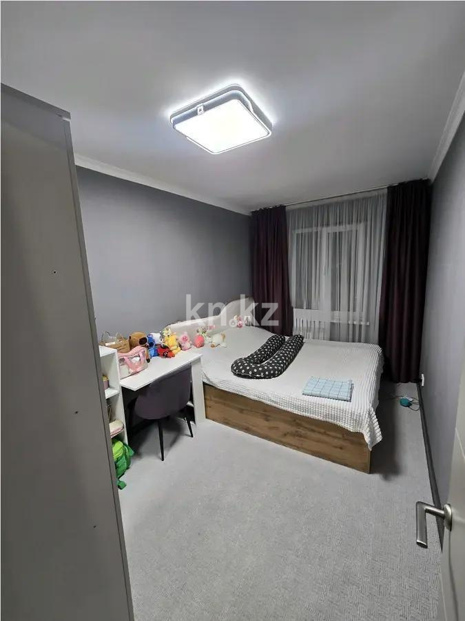 Продажа 3-комнатной квартиры, 63 м², ул. Макатаева, дом  156 в Алматы - фото 2