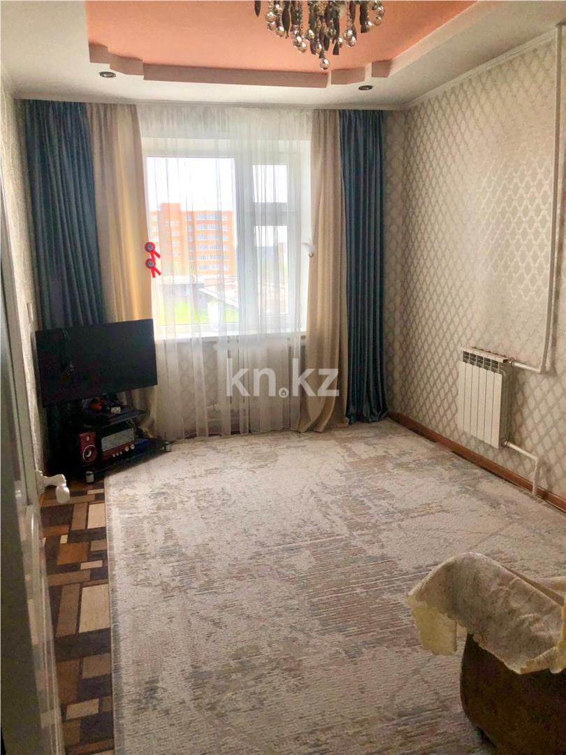 Продажа 4-комнатной квартиры, 79 м² в Караганде
