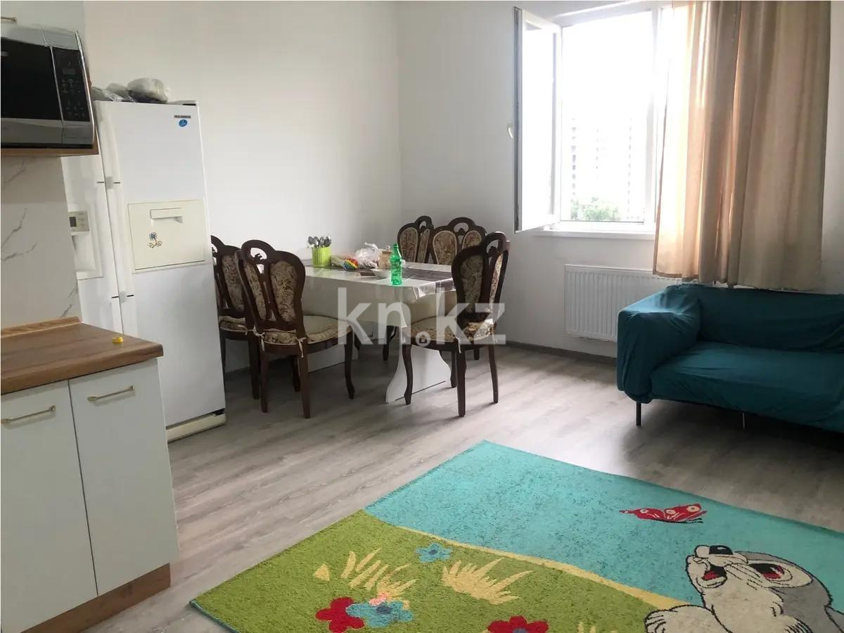 Продажа 3-комнатной квартиры, 84 м², ул. Толе би, дом  273/5 в Алматы