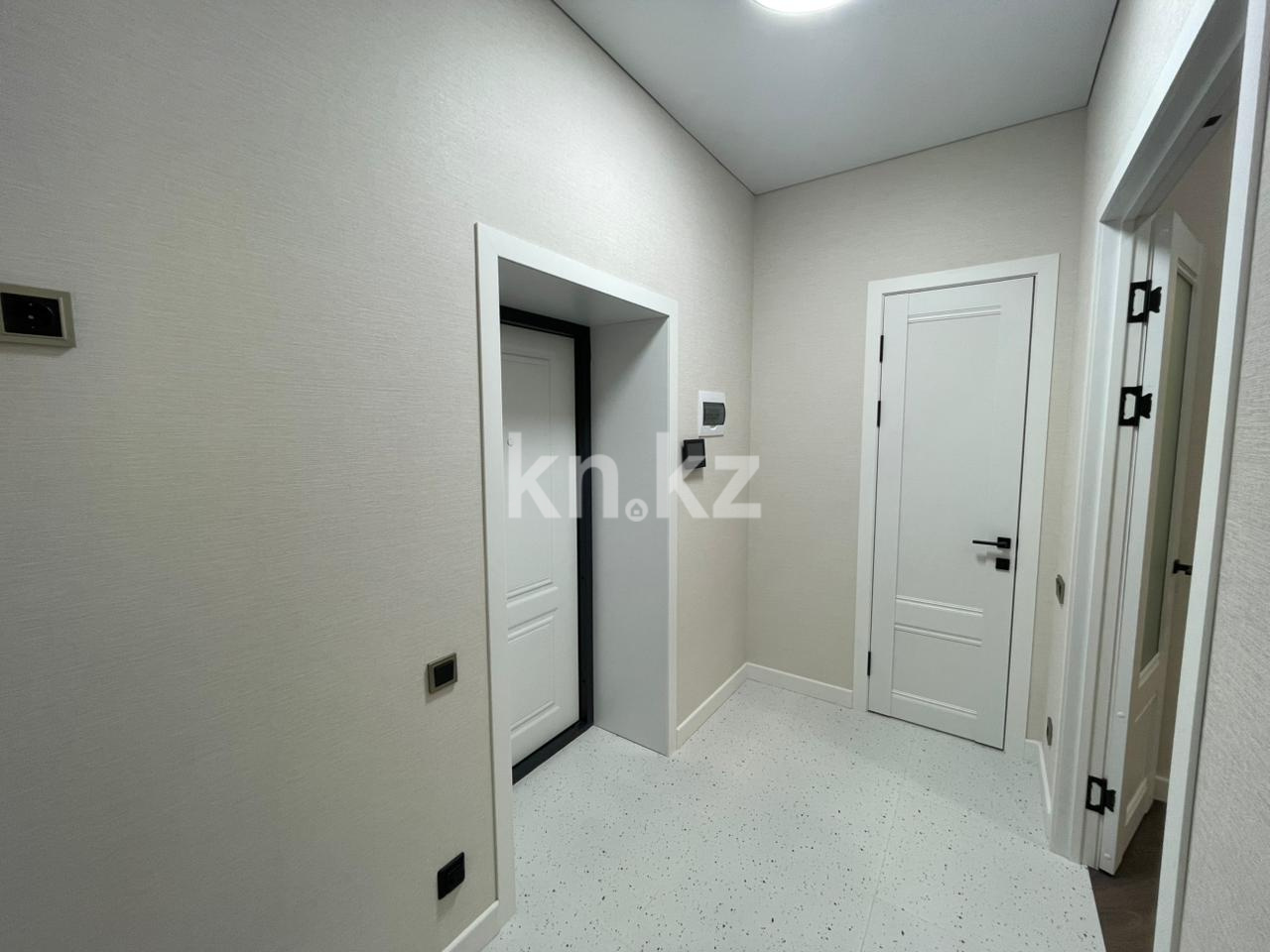 Продажа 1-комнатной квартиры, 41 м², ул. Университетская, дом  18 в Караганде - фото 9