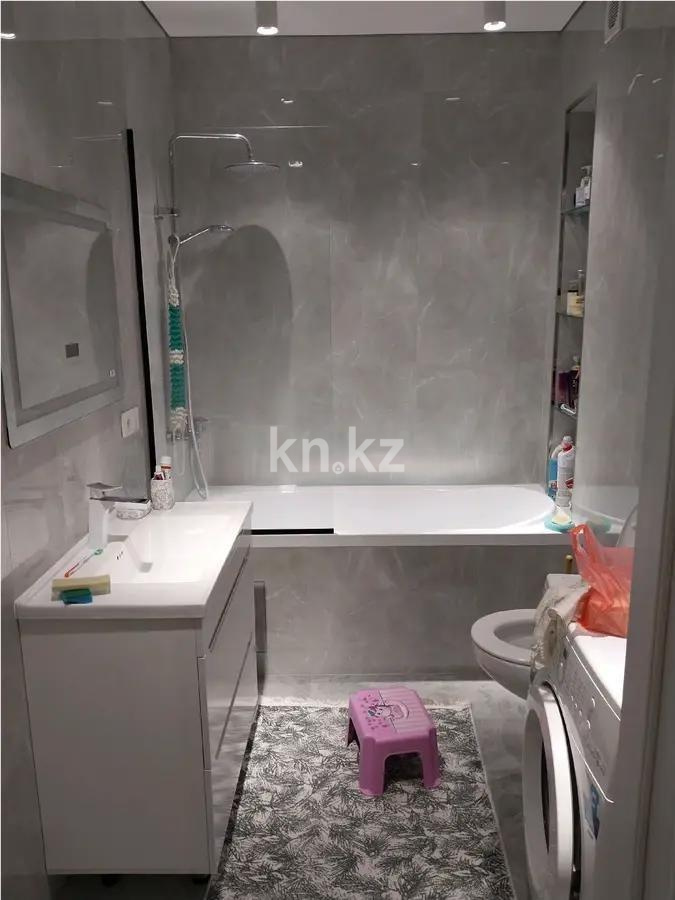 Продажа 2-комнатной квартиры, 46.3 м², ул. Есенова, дом  160/3 в Алматы - фото 3