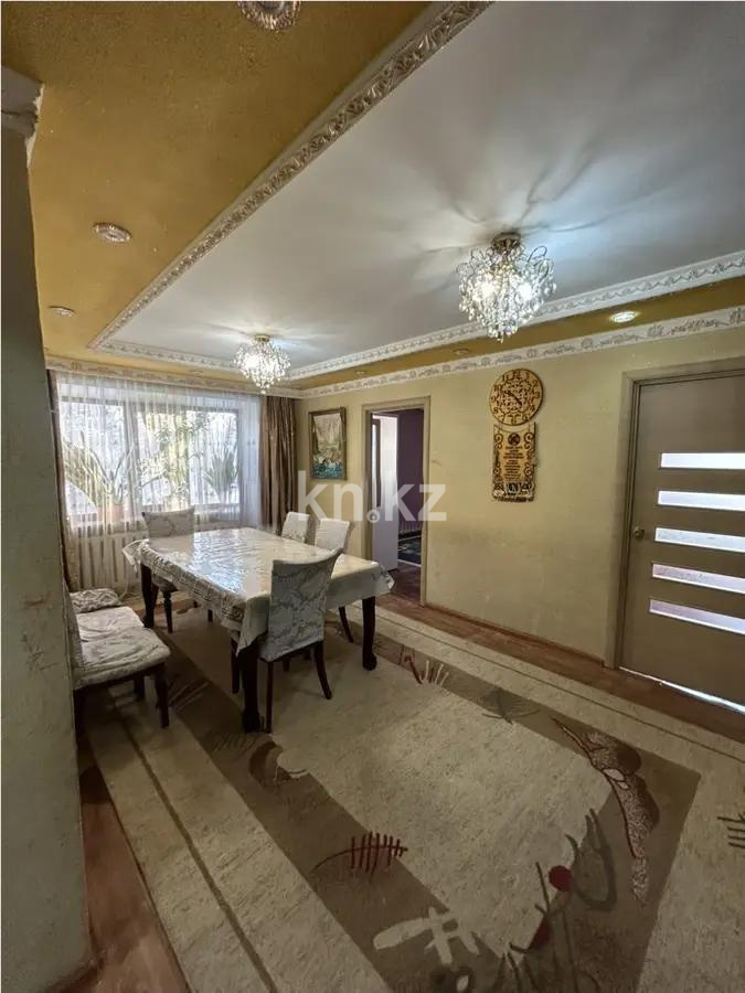 Продажа 4-комнатной квартиры, 62 м² в Караганде