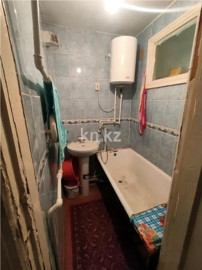 Продажа 4-комнатной квартиры, 64 м², ул. Локомотивная, дом  141 в Караганде - фото 5