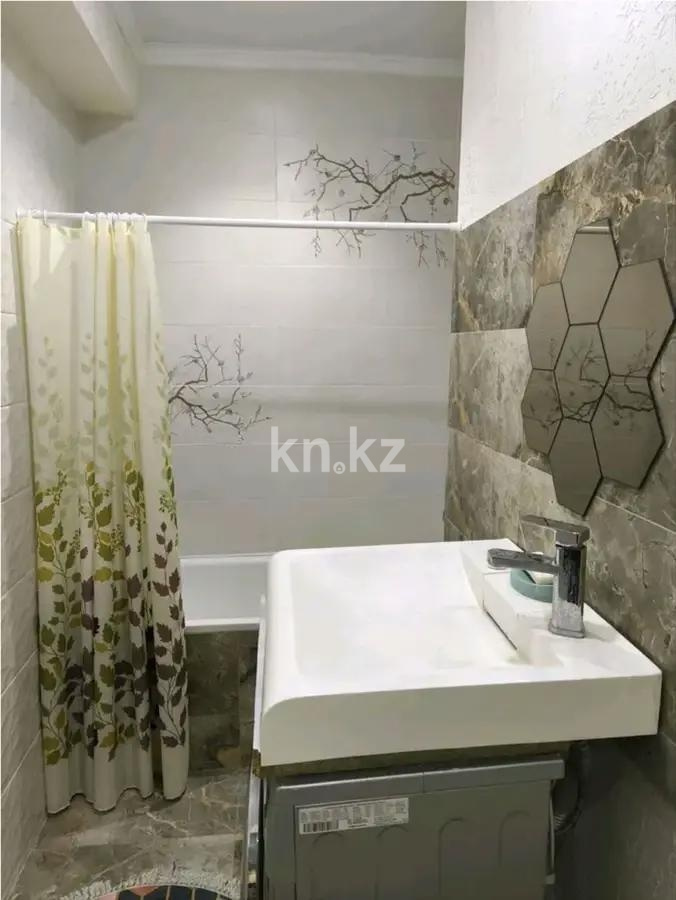 Продажа 3-комнатной квартиры, 65 м² в Алматы - фото 4