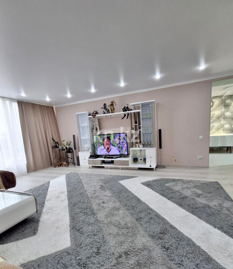 Продажа 4-комнатной квартиры, 98.4 м² в Актау - фото 8