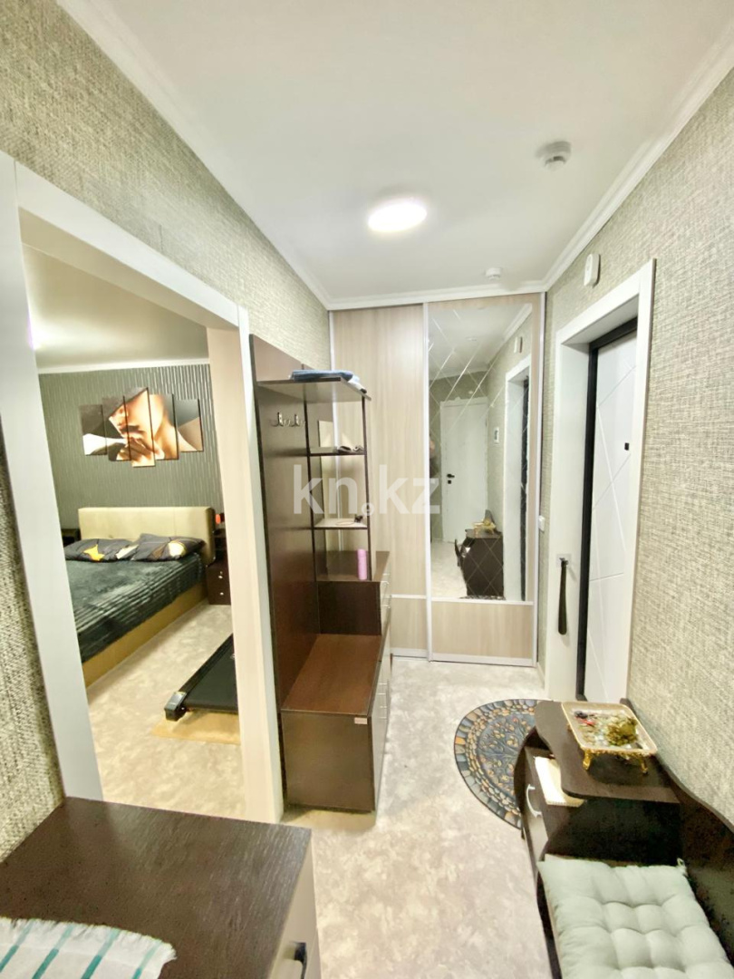 Продажа 1-комнатной квартиры, 42 м², ул. Ашимова, дом  26 в Караганде - фото 12