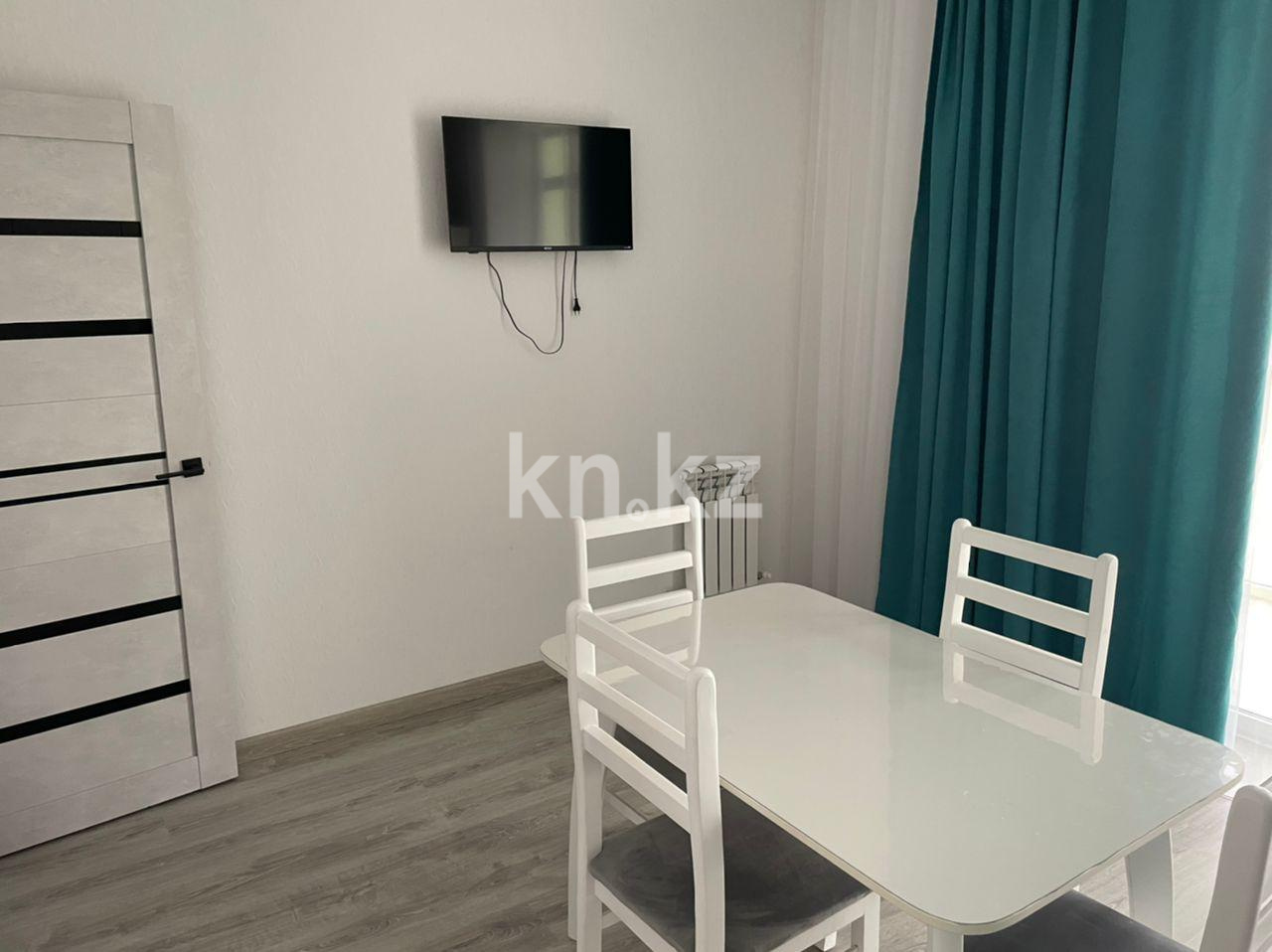 Продажа 1-комнатной квартиры, 46 м², ул. Муканова, дом  51/8 в Караганде - фото 3