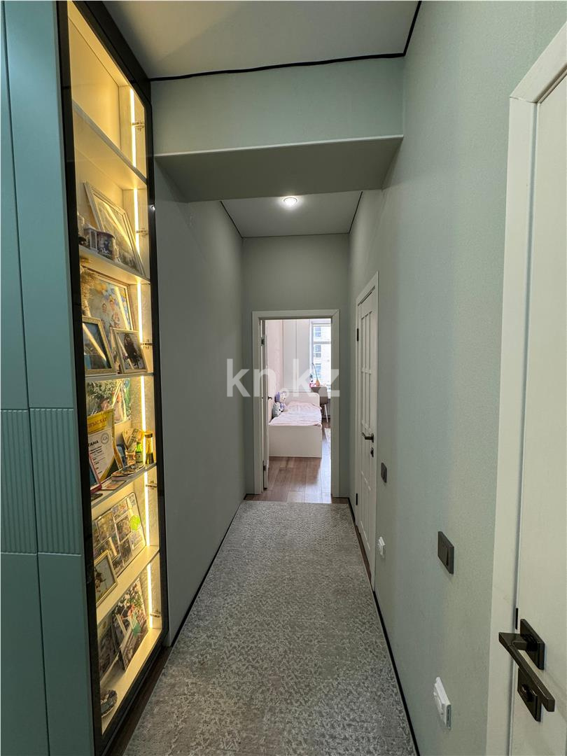 Продажа 2-комнатной квартиры, 68 м², 067 учетный квартал, дом  456/3 в Караганде - фото 20