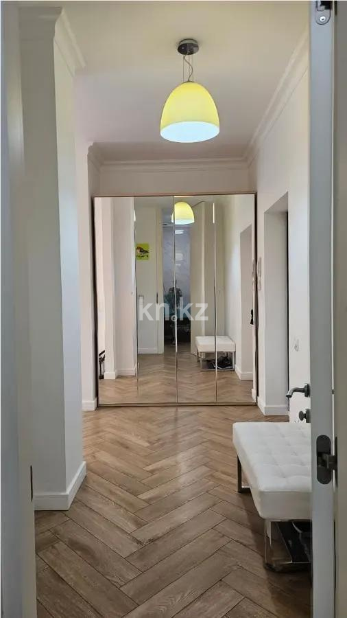 Продажа 2-комнатной квартиры, 66.5 м² в Алматы - фото 4
