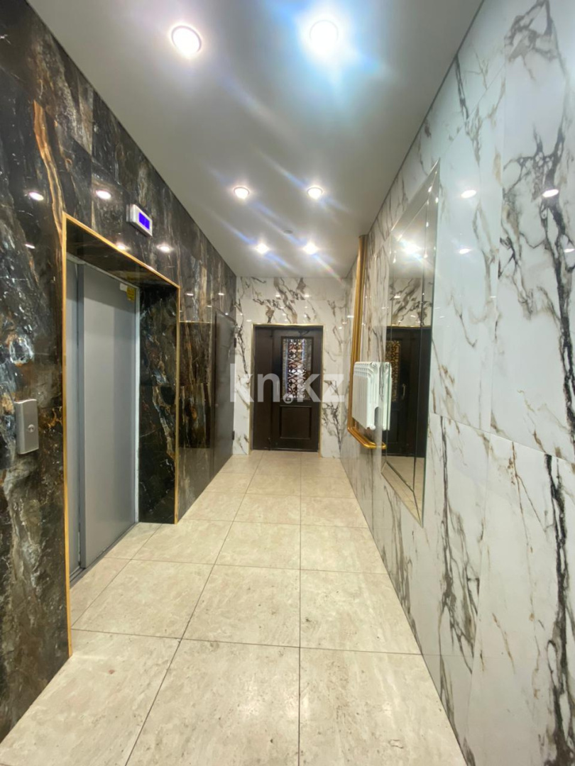 Продажа 2-комнатной квартиры, 44 м², пр. Шахтеров, дом  52б в Караганде - фото 15