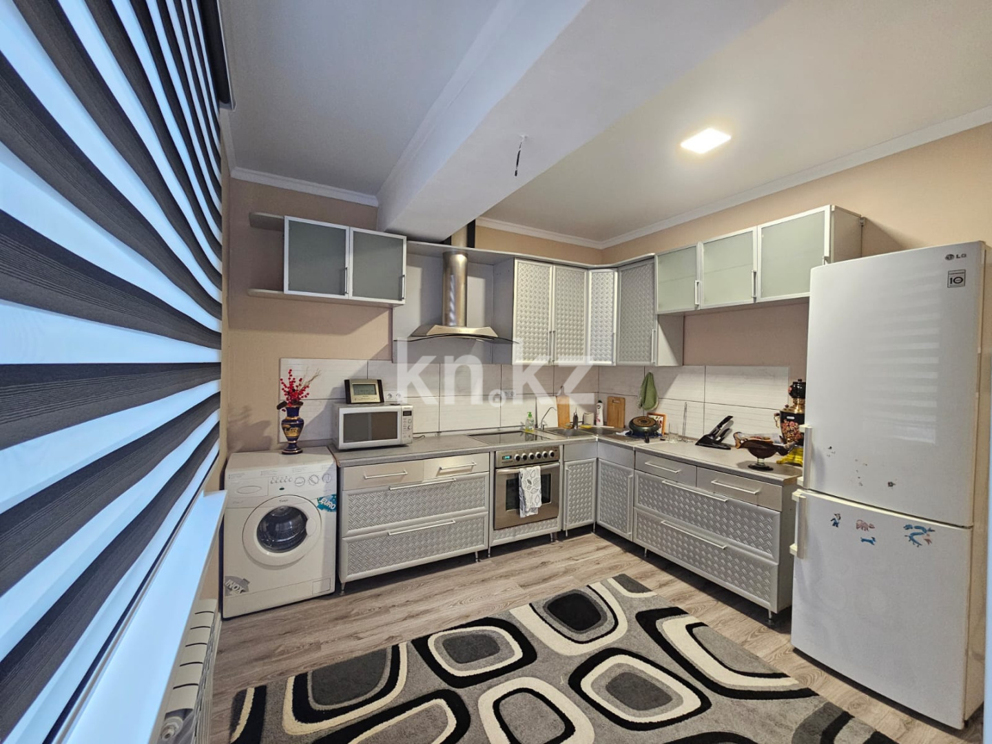 Продажа 2-комнатной квартиры, 65.6 м² в Караганде - фото 11