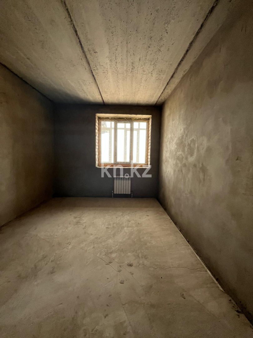 Продажа 3-комнатной квартиры, 81 м², ул. Сарыарка в Караганде - фото 6