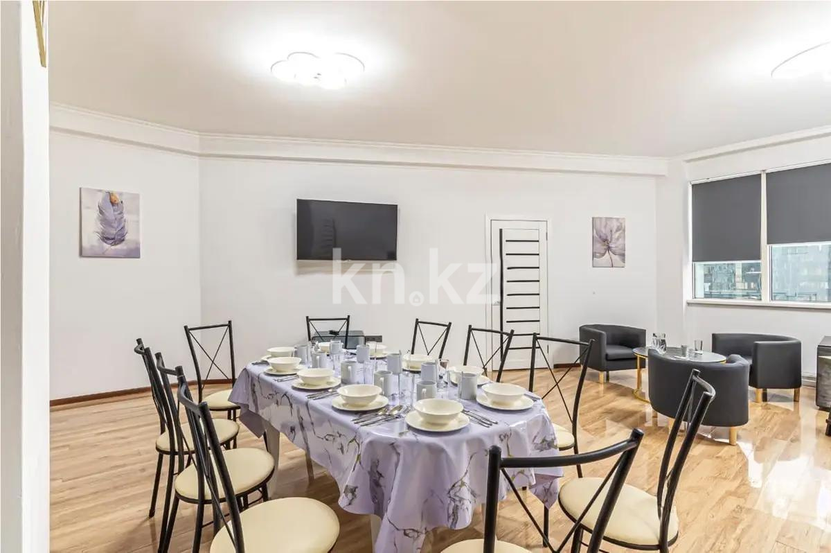 Продажа 3-комнатной квартиры, 110 м², пр. Аль-Фараби, дом  15/1 в Алматы - фото 3