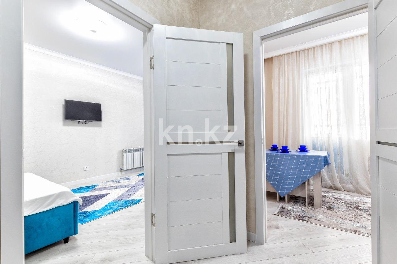 Аренда 1-комнатной квартиры посуточно, 50 м², пр. Кабанбай батыра, дом  29/2 - ул. Сыганак в Астане - фото 5