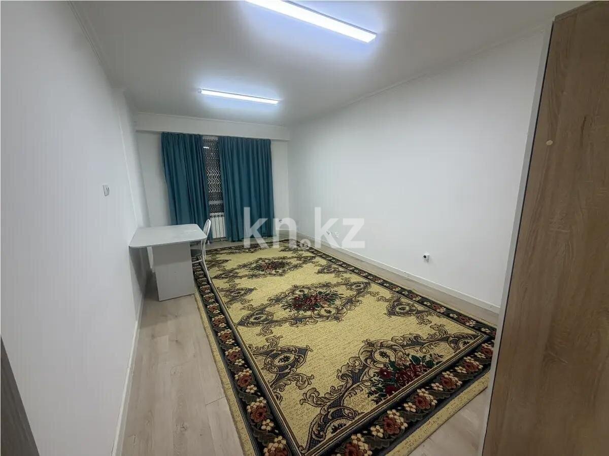 Продажа 3-комнатной квартиры, 67.5 м² в Алматы - фото 2