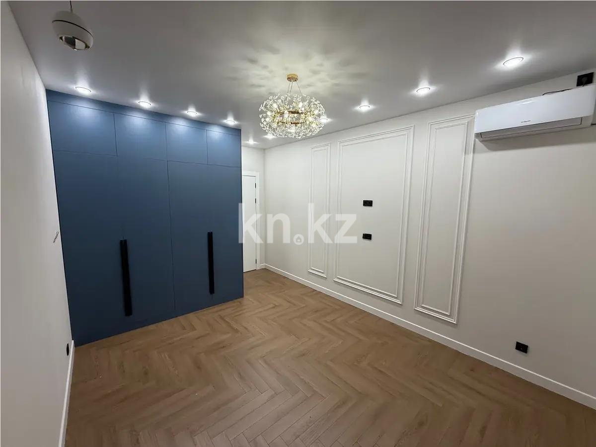 Продажа 3-комнатной квартиры, 111 м², ул. Утеген батыра, дом  11д в Алматы - фото 3