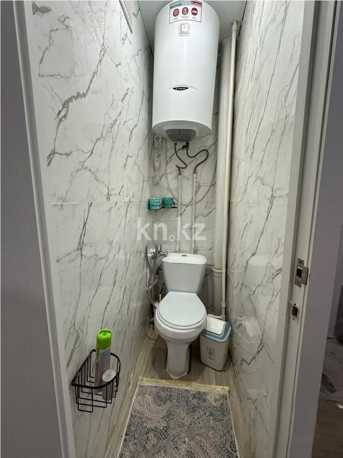 Продажа 2-комнатной квартиры, 47 м², 14-й мкр., дом  35 в Караганде - фото 5