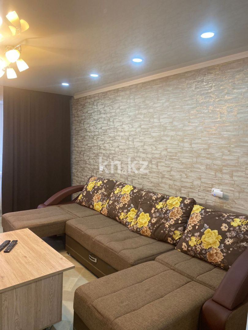 Аренда 3-комнатной квартиры посуточно, 88 м², ул. Набережная Славского, дом  48 в Усть-Каменогорске - фото 23