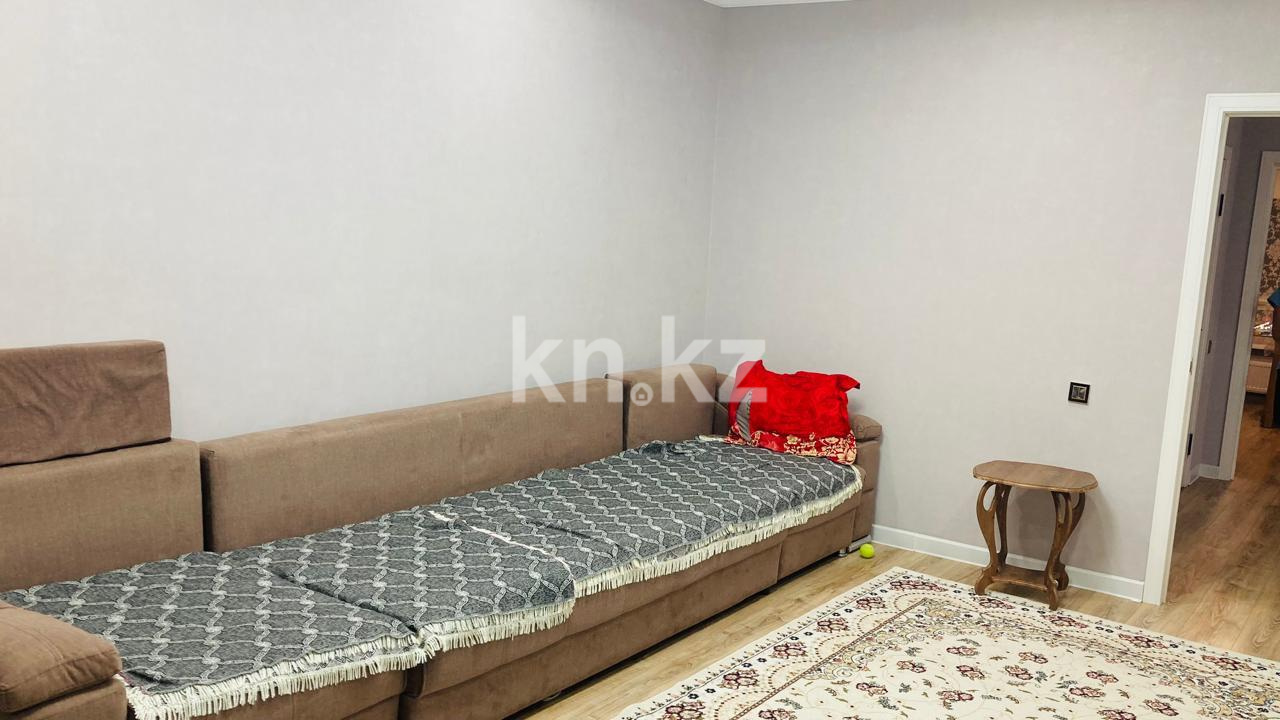 Продажа 3-комнатной квартиры, 84 м², ул. Сатыбалдина в Караганде - фото 2