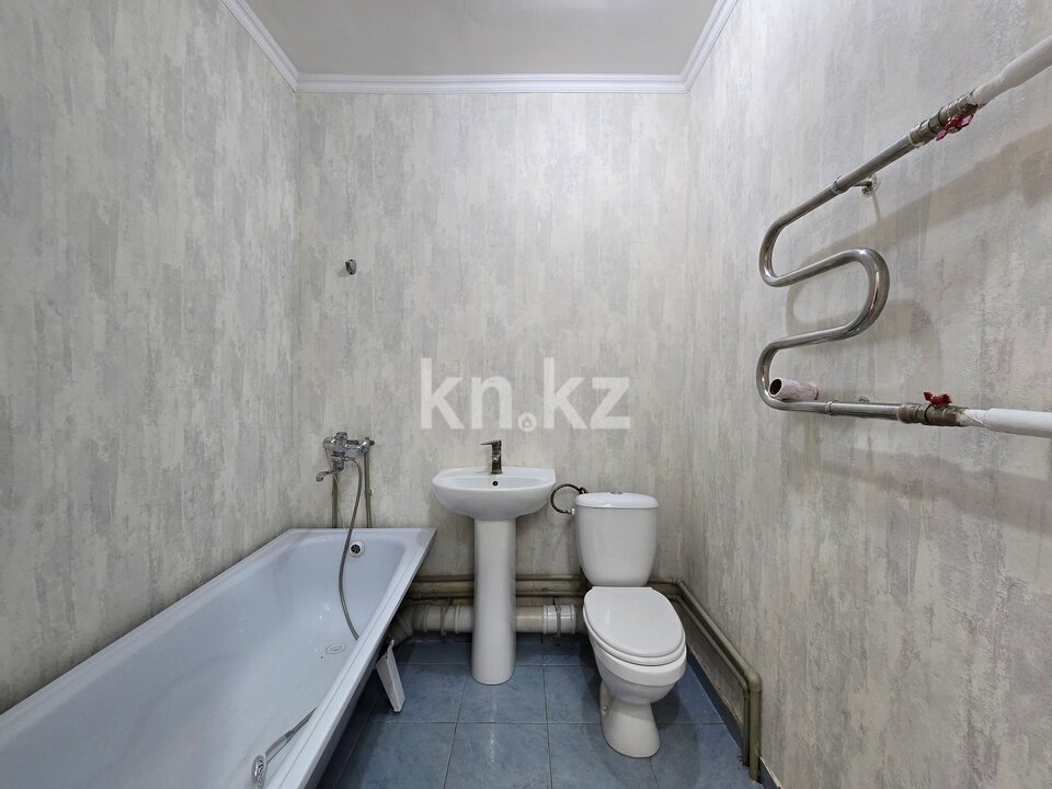 Продажа 1-комнатной квартиры, 40 м² в Алматы - фото 12