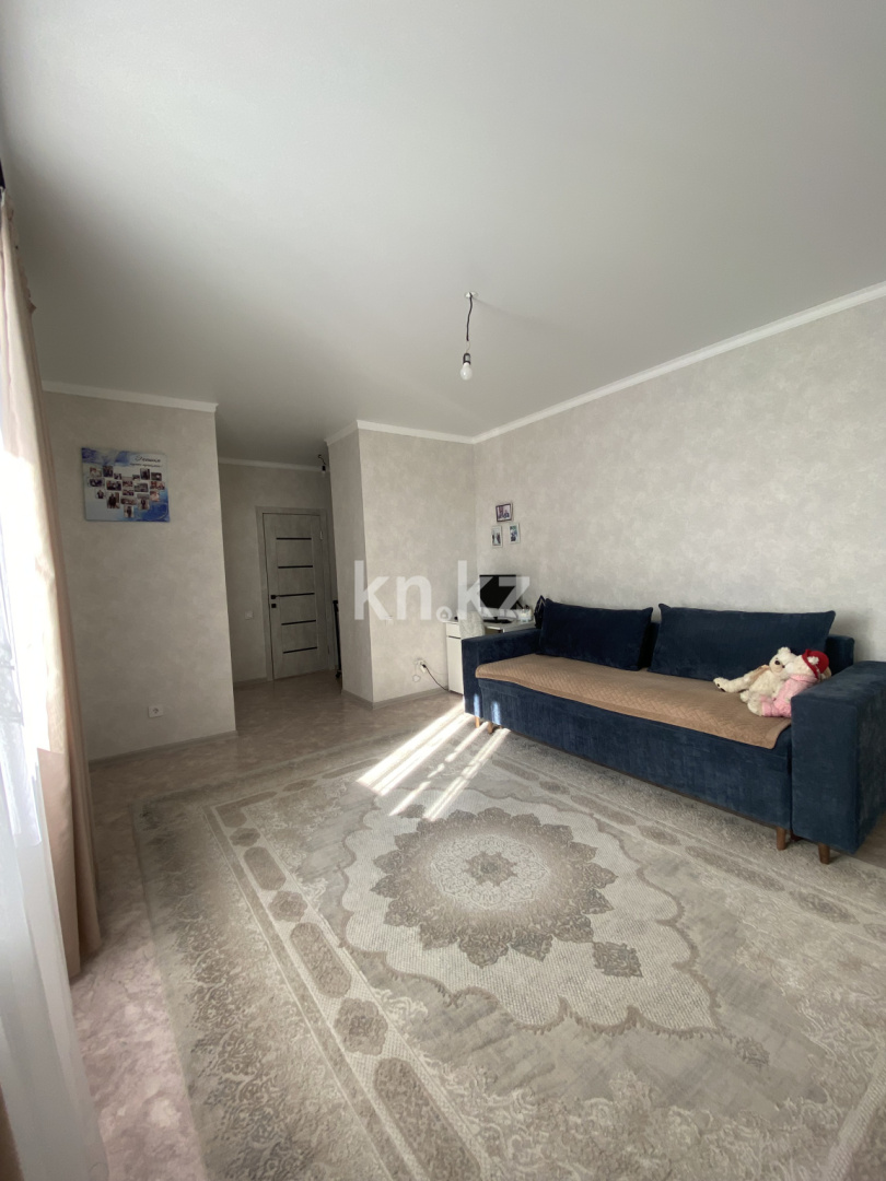 Продажа 1-комнатной квартиры, 37 м², ул. Бейбарыс Султан, дом  12 в Астане