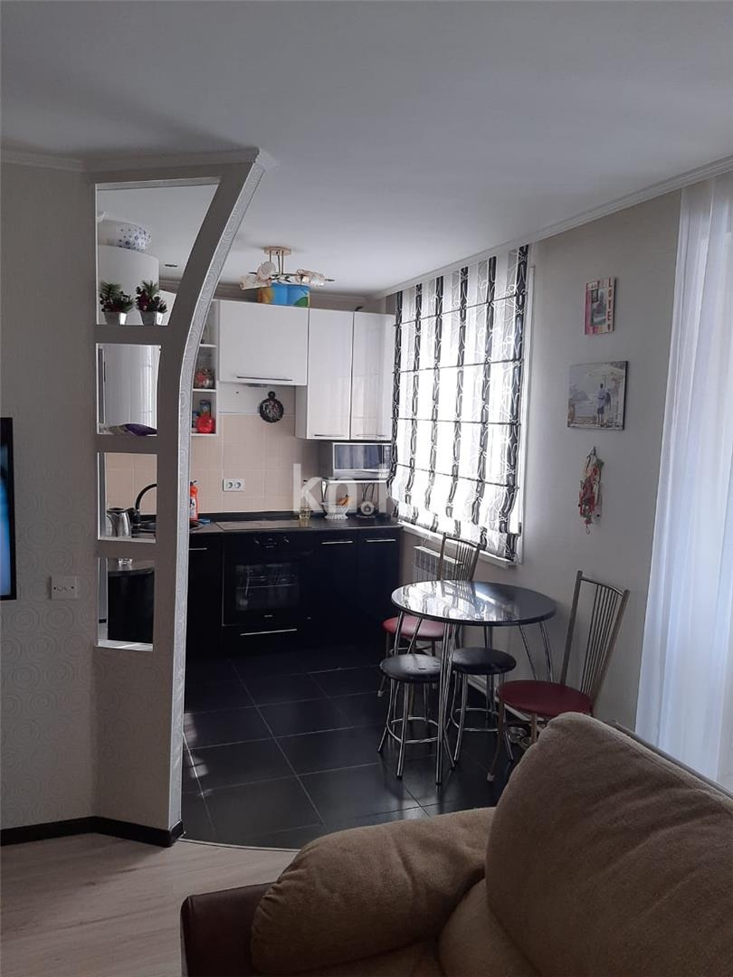 Продажа 3-комнатной квартиры, 65 м² в Караганде - фото 3