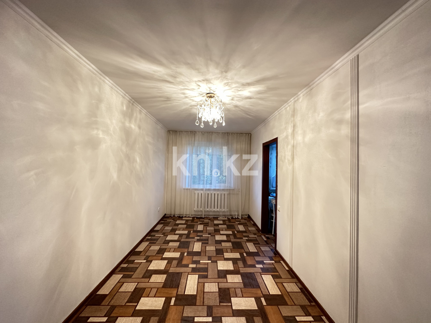 Продажа 2-комнатной квартиры, 45 м², мкр-н 18, дом  19 в Караганде